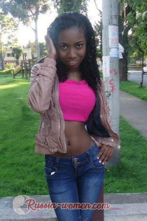 157338 - Mayerli Age: 29 - Colombia