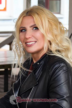177294 - Yuliya Age: 55 - Russia
