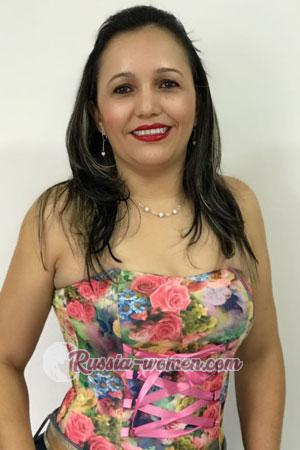 182238 - Yuri Age: 42 - Colombia