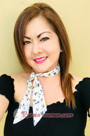 185159 - Laura Age: 43 - Costa Rica