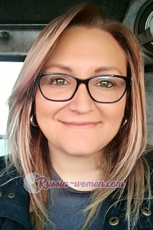 185864 - Ingrid Age: 50 - Costa Rica