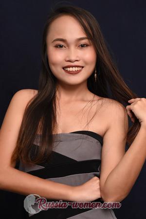 190743 - Maria Theresa Age: 26 - Philippines