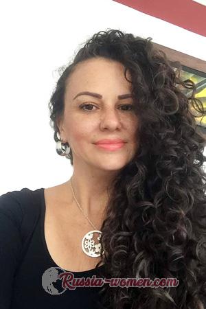 207665 - Johanna Age: 52 - Costa Rica
