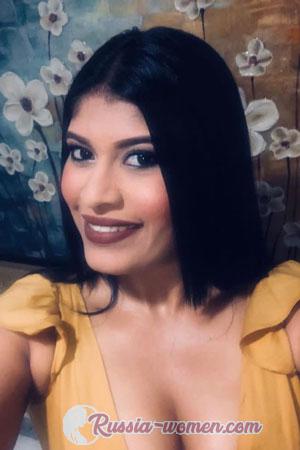210449 - Sandra Age: 36 - Colombia