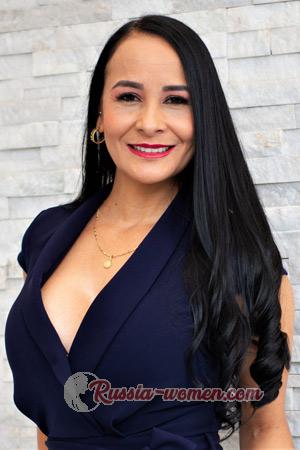 210689 - Dorely Age: 47 - Colombia