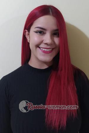 210914 - Laura Age: 27 - Colombia