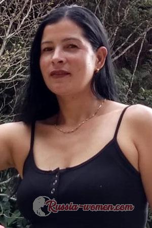 212325 - Migdalia Age: 41 - Colombia