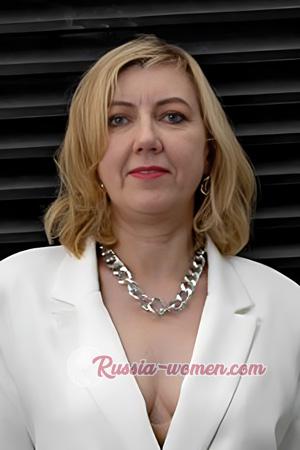 215841 - Svetlana Age: 52 - Russia