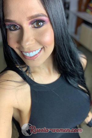 219488 - Laura Age: 36 - Colombia