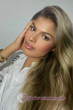 219653 - Valentina Age: 24 - Colombia