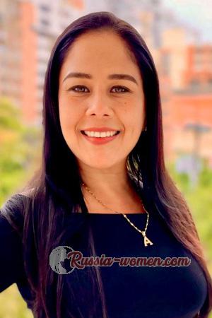 219954 - Astrid Age: 48 - Colombia