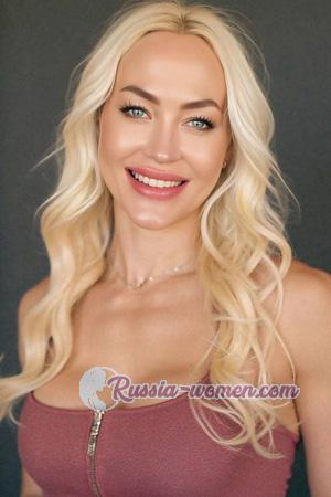 223001 - Julia Age: 39 - Ukraine