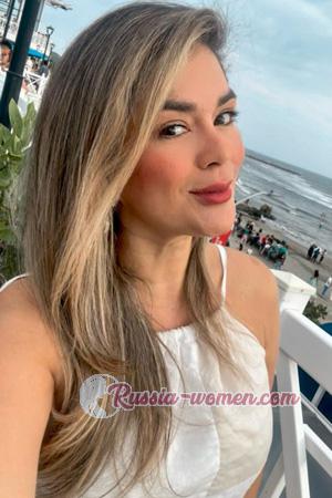 223108 - Juliem Age: 40 - Colombia