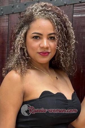 224905 - Danesi Age: 29 - Colombia