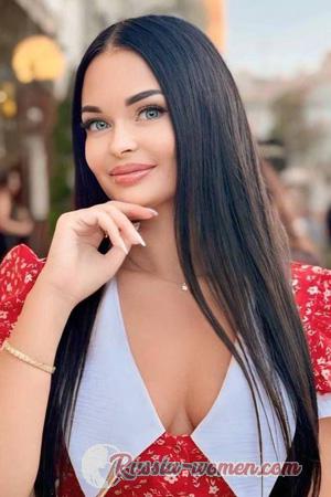 225395 - Viktoriia Age: 33 - Ukraine