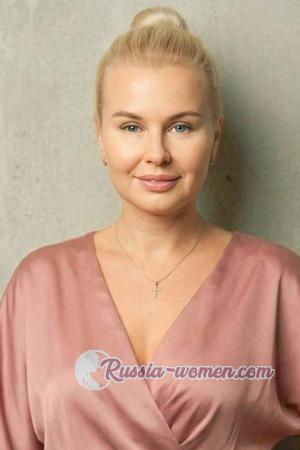 226211 - Nadiia Age: 41 - Ukraine