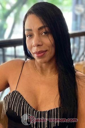 227379 - Julia Age: 41 - Colombia