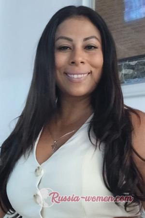 227796 - Lineth Age: 43 - Costa Rica